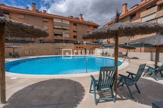 Piso  De águilas. Se vende fantastico piso de 3 hab en zona el caño