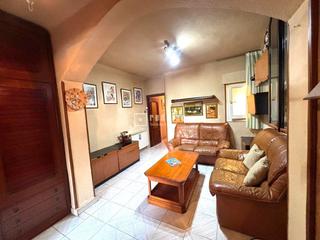 Pis  Nuestra señora de la luz. Piso de 2 habitaciones en zona tranquila y bien comunicada.