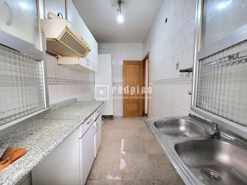 Foto 0a8b6387-9035-4ac0-989e-3706b46516e7. Pis amb calefacció a Vista Alegre Madrid