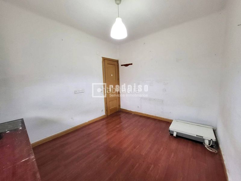 Foto e9b52f75-2701-4b2f-8a40-4876a7082f2f. Pis amb calefacció a Vista Alegre Madrid