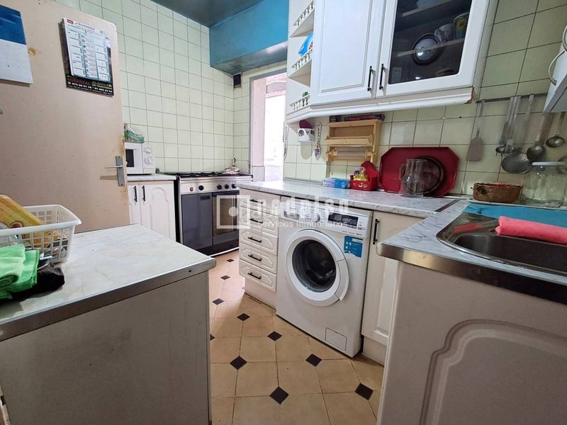 Foto 3ebeccc8-ec9d-4cfe-b40c-24fd70d01b41. Pis amb calefacció a Vista Alegre Madrid