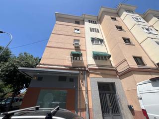 Piso  Oportoo. Vivienda en avda. de oporto con plaza de garaje