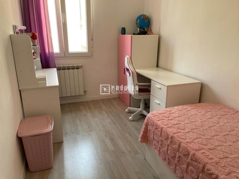Foto 6dd53c2a-6cf1-40cc-8e5c-c10c41f4603e. Piso redpiso zona oporto tiene en venta tu nuevo hogar! en Madrid