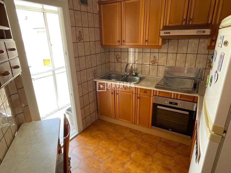 Foto 89d77c92-ba74-4a3c-a92c-099f4790aab6. Piso redpiso zona oporto tiene en venta tu nuevo hogar! en Madrid