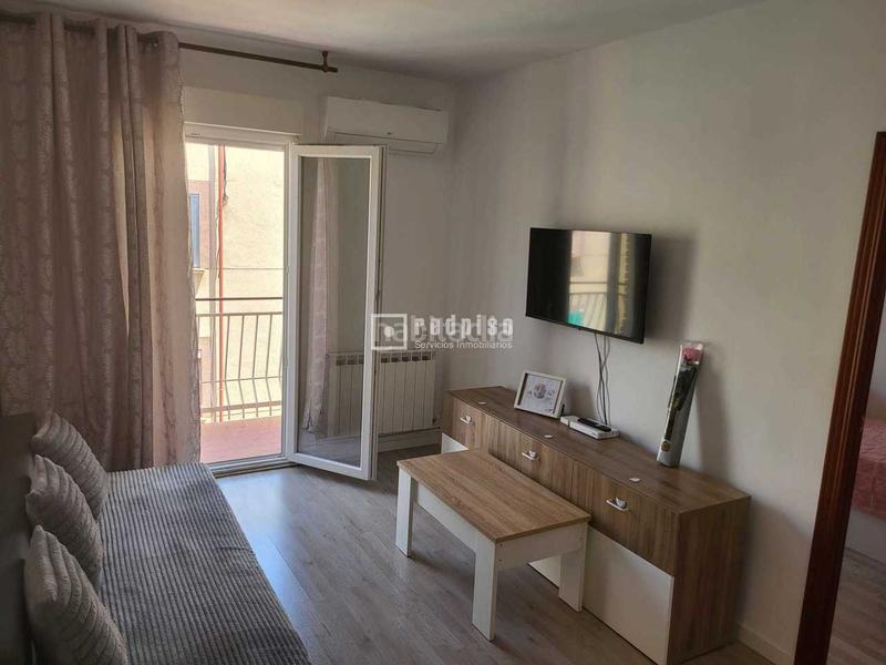 Foto b0c16c17-168d-402e-9f19-5523cd3c9094. Piso redpiso zona oporto tiene en venta tu nuevo hogar! en Madrid