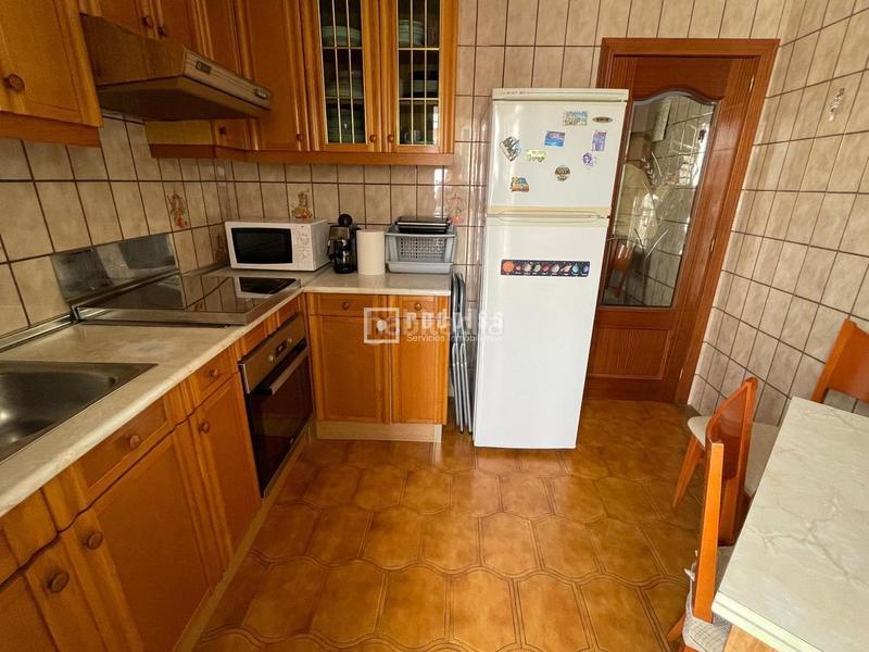 Foto b5960bc2-be50-4e8b-bc02-9d55c270646f. Piso redpiso zona oporto tiene en venta tu nuevo hogar! en Madrid