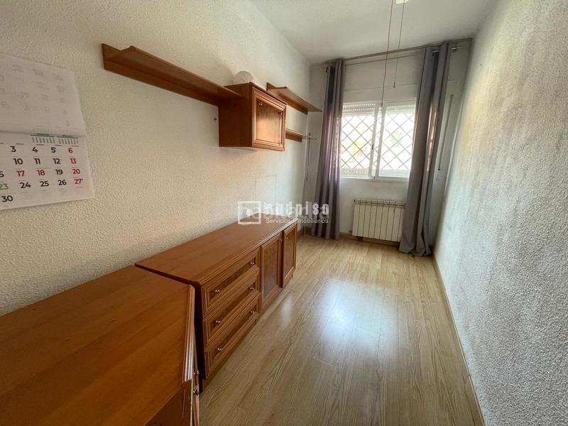 Foto 27f9b92d-d63d-4c86-8ac5-9e3a5ba70612. Etagenwohnung in Abrantes Madrid