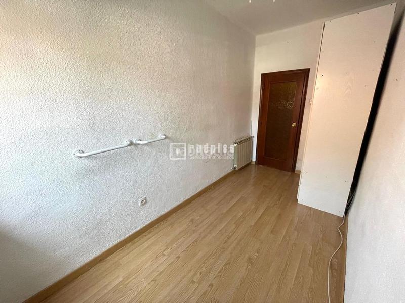 Foto 96ac6b8f-9499-476a-8af6-c835c29d07f6. Etagenwohnung in Abrantes Madrid