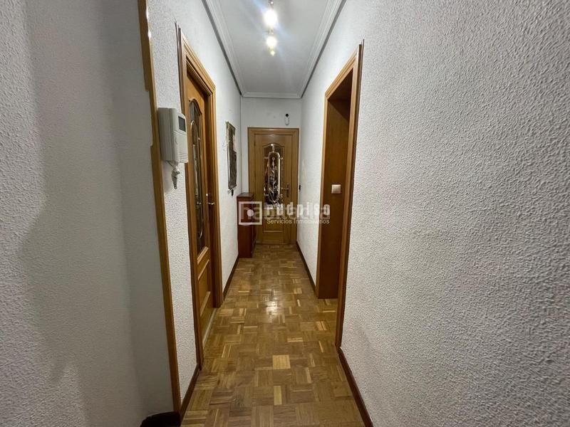 Foto 8fa6edac-531d-4b5b-a1d2-0fba18ec1807. Piso gran oportunidad para inversores! en Abrantes Madrid