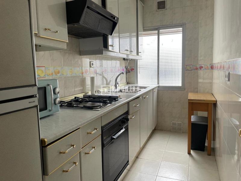 Foto 84a9d581-abee-4065-8e95-8dee73679324. Piso redpiso zona oporto vende en Abrantes Madrid