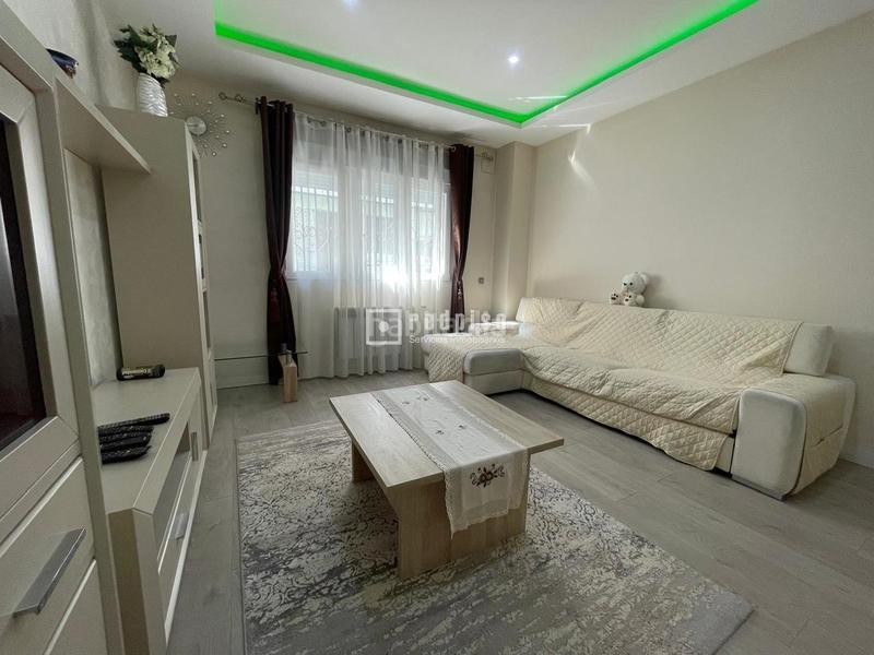 Foto 116dc984-379e-463f-aca6-66991a03f4ff. Flat with heating in Abrantes Madrid