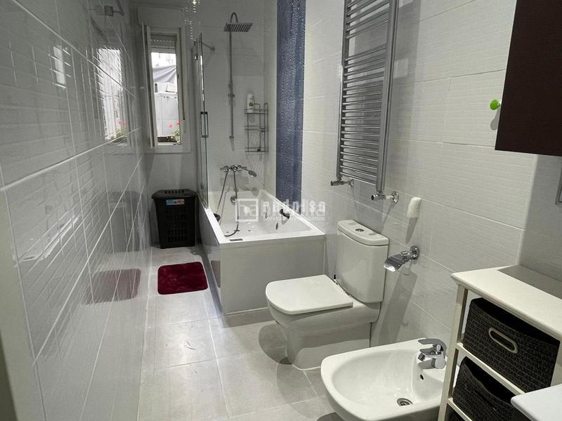 Foto 87e9031b-700c-4319-b458-97c502b80842. Flat with heating in Abrantes Madrid