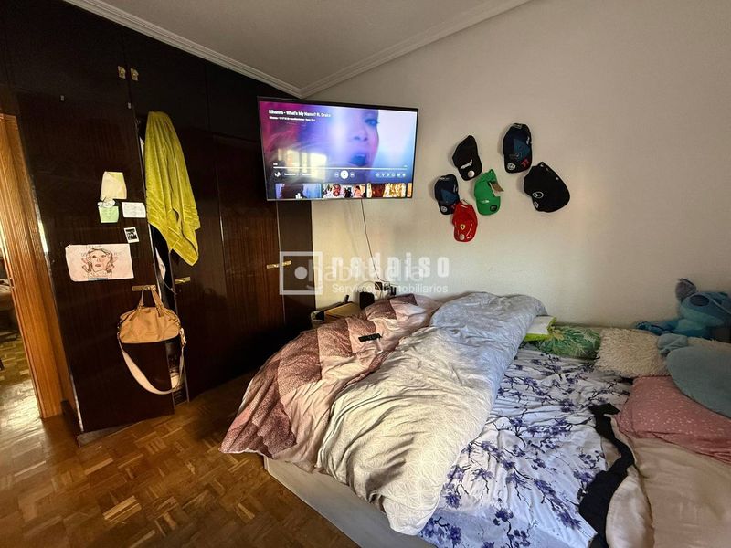 Foto caebd033-3a34-4eb5-9f8e-d31379491cec. Flat with heating in Abrantes Madrid