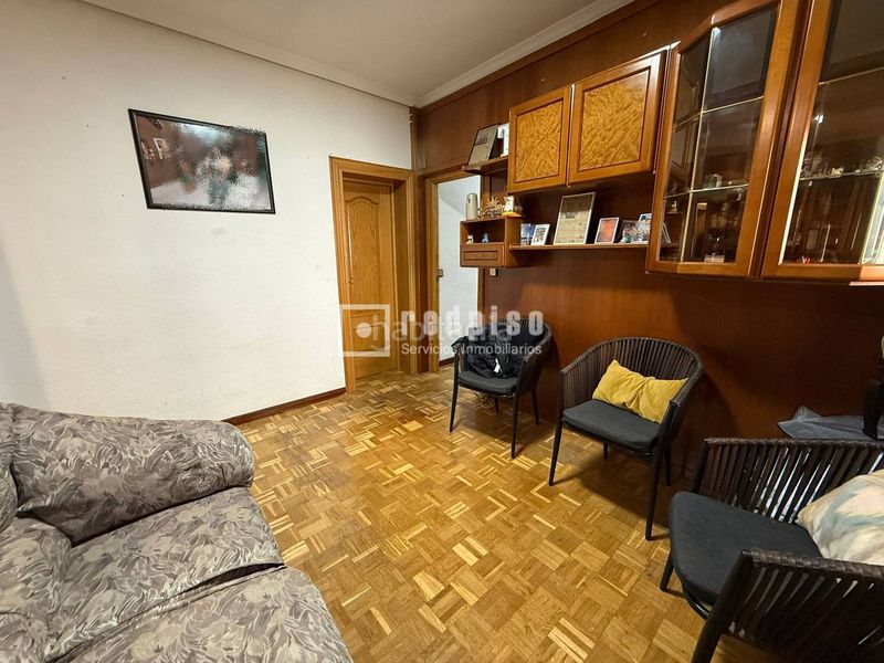 Foto ce258b3f-b71f-4fdc-849c-f9f2dd253fa2. Flat with heating in Abrantes Madrid