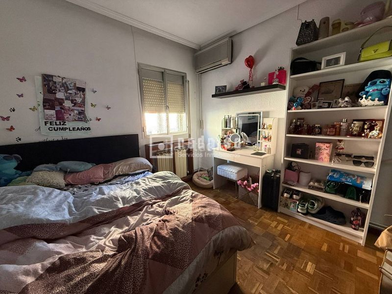 Foto f0df051b-15c2-4c81-9d86-089247a4790d. Flat with heating in Abrantes Madrid