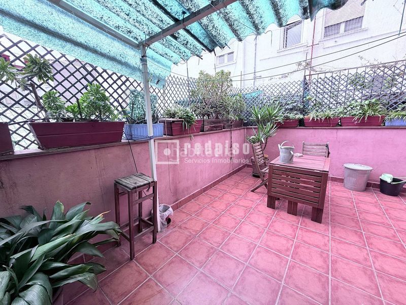 Foto f61d550f-6a70-4fb0-9801-bf7792954bd1. Piso en Abrantes Madrid