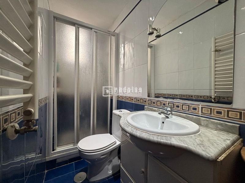 Foto ef42a4e3-180c-43f2-b2d9-7a3d8cc65b00. Appartamento con riscaldamento in Puerta Bonita Madrid