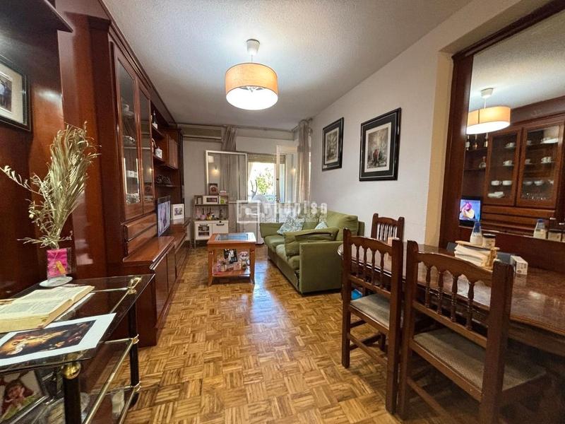 Foto 8cb3d683-c9d3-4d83-b19c-794355502e82. Appartamento con riscaldamento in Puerta Bonita Madrid