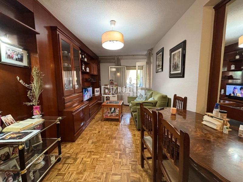 Foto 9ca078e8-d820-4fe2-a200-5a97086e972f. Pis amb calefacció a Puerta Bonita Madrid