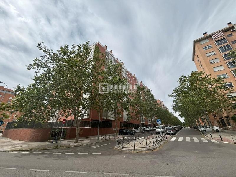 Foto 96692111-8b6e-4fdf-b9fb-109476547780. Etagenwohnung mit heizung parking pool in Abrantes Madrid