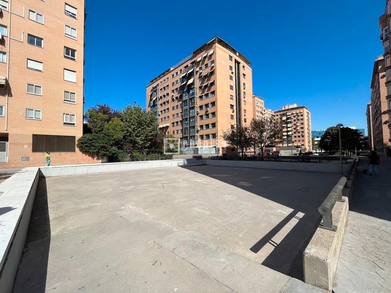 Foto 805e3ea4-50f3-454a-80df-3de978a0015b. Flat with heating parking pool in Abrantes Madrid