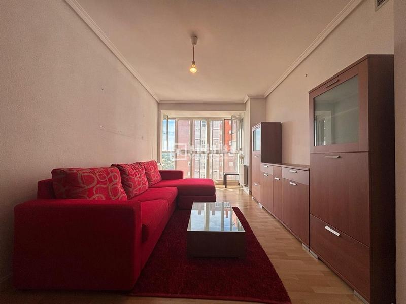 Foto 907addc1-098c-420b-ab2d-b5e04d1ebcdc. Piso en Abrantes Madrid