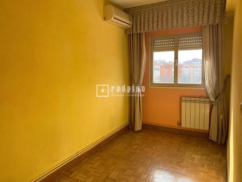 Foto e0b1f3f5-a18e-42b0-ac62-78f1dc39b862. Etagenwohnung mit heizung in Abrantes Madrid