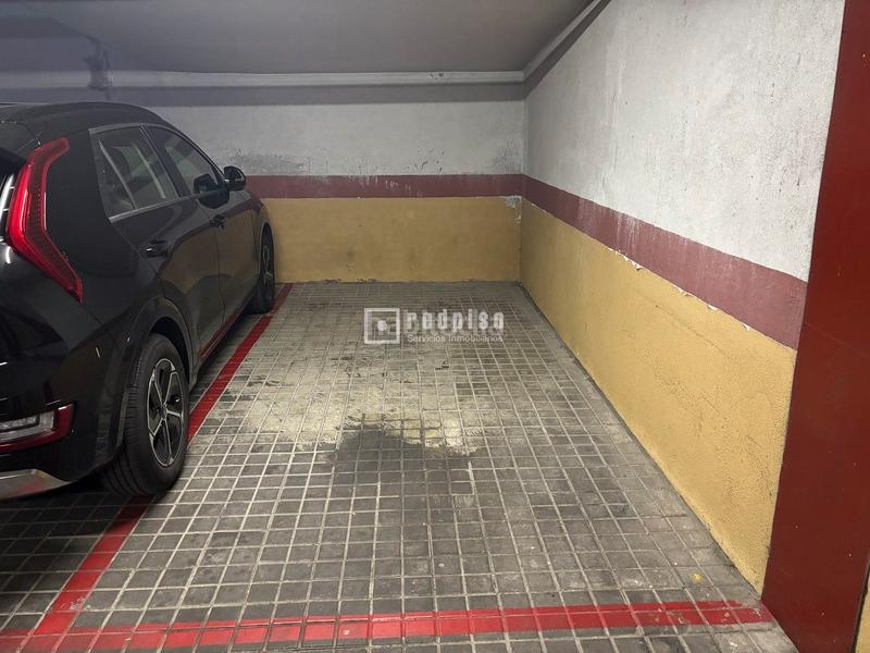 Foto 3b9ca895-1b7e-474f-8d4a-b4a4f0152b68. Loft en c alcala con plaza de garaje en Simancas Madrid