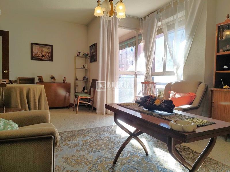 Foto 6d828224-754e-47ce-89cd-b69fad95c08d. Appartement avec chauffage dans Simancas Madrid