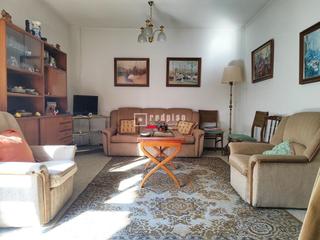 Piso  Castillo de ucles. Piso con amplia terraza abierta