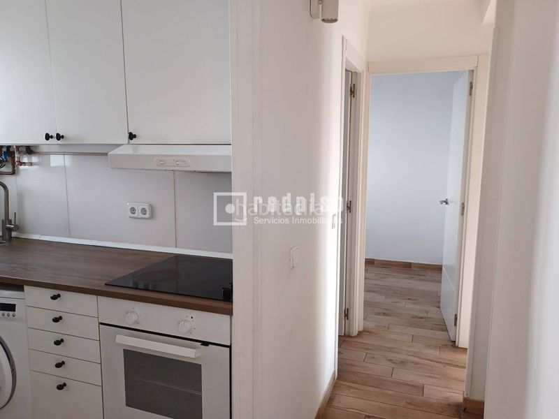 Foto 49308325-4d08-4569-a025-a2e25a639db2. Pis amb calefacció a Simancas Madrid