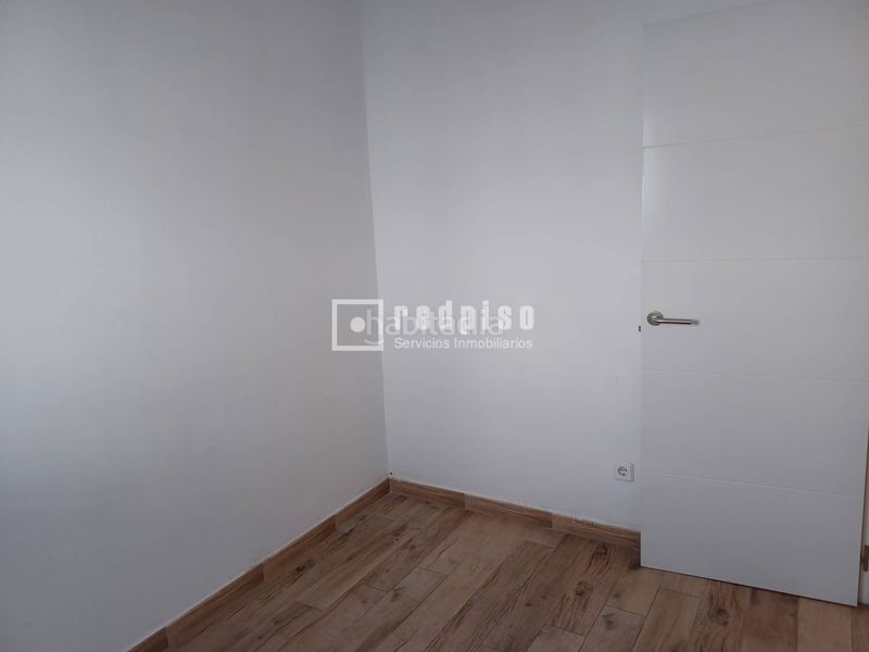 Foto e1f6f78f-f896-422e-99e5-f272d38928bc. Pis amb calefacció a Simancas Madrid