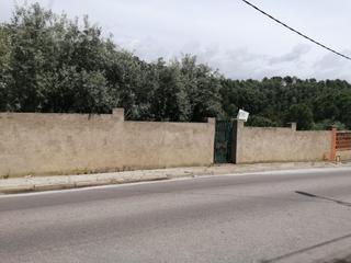 Terrain résidentiel à Carrer de alberes 13. Terreno urbanizable