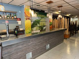 Lloguer Local Comercial a Carrer del sol 75. Local   cafeteria mobiliario, neveras, mesas, sillas , etc