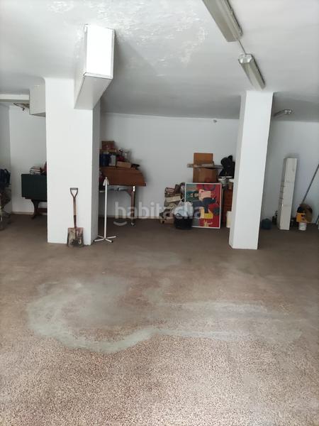 Foto 9f5020c5-7d13-428a-b55e-e917a7707711. Lloguer local comercial a carrer del carme 21 a Can Pantiquet Mollet del Vallès