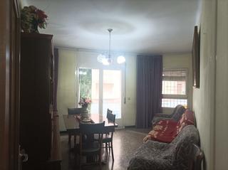 Flat in Col·legis Nous. Piso 4 hab centro mollet del vallès
