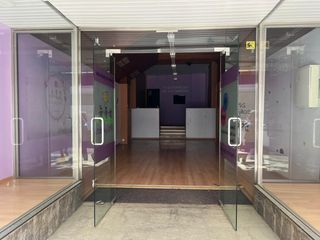 Lloguer Local Comercial a Avinguda de jaume i 141. Local comercial de alquiler en col·legis nous