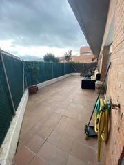 Location Rez-de-chaussée à Santa Rosa. Planta baja en santa rosa