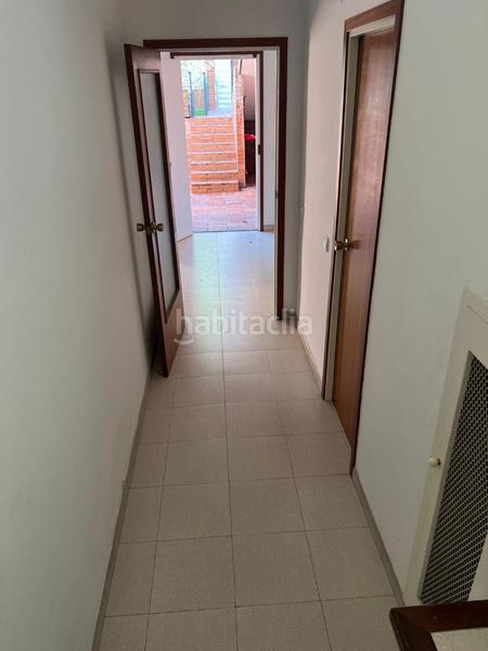 Foto 338bfce6-f454-44a7-82d1-af2dcc32829a. Casa adossada amb xemeneia calefacció aparcament a Mollet del Vallès