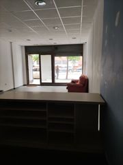 Miete Geschäftsraum in Can Borrell. Local diafano en can borrell a pie de calle