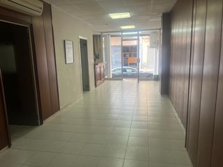 Local Comercial a Montcada Centre - La Ribera
