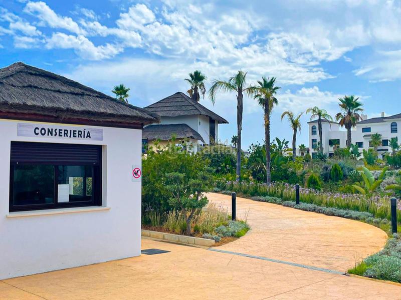 Foto 2111e677-b026-4ade-993b-deb82d018dd2. Duplex with parking pool in altos de Estepona Estepona