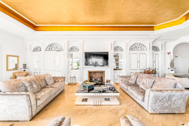 Foto 679558ae-5d1f-4c10-87b3-3a461e3c984b. Haus mit heizung parking pool in El Paraíso Benahavís