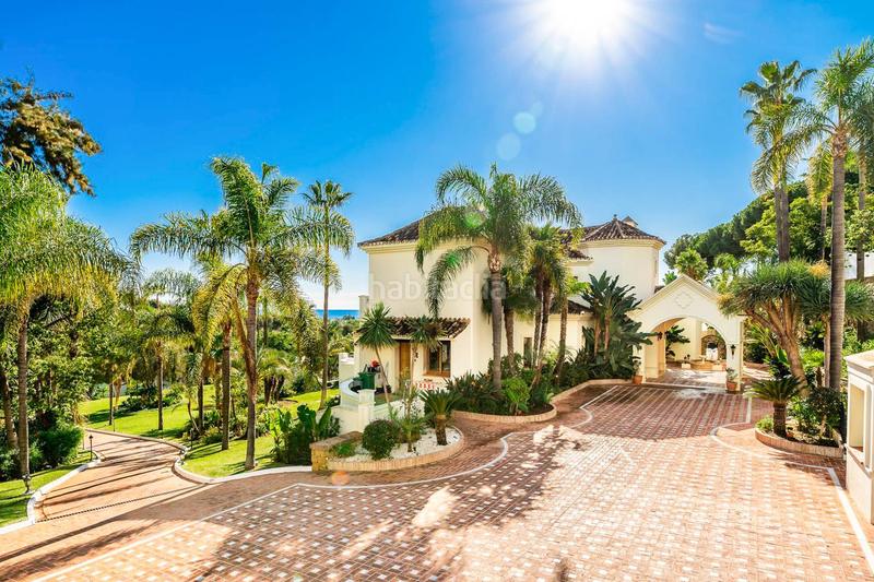 Foto 2e8bfb9c-4862-4407-a9cf-3513582c7bc1. House with heating parking pool in El Paraíso Benahavís