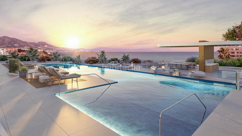Foto c3ac767c-1b9b-4846-a8cb-8bb540d34c0d. Attique avec parking piscine dans El Faro de Calaburra - Chaparral Mijas