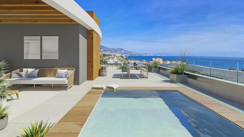 Foto 4934d18d-5d8e-46d5-8948-ea60148c4774. Penthouse with parking pool in El Faro de Calaburra - Chaparral Mijas