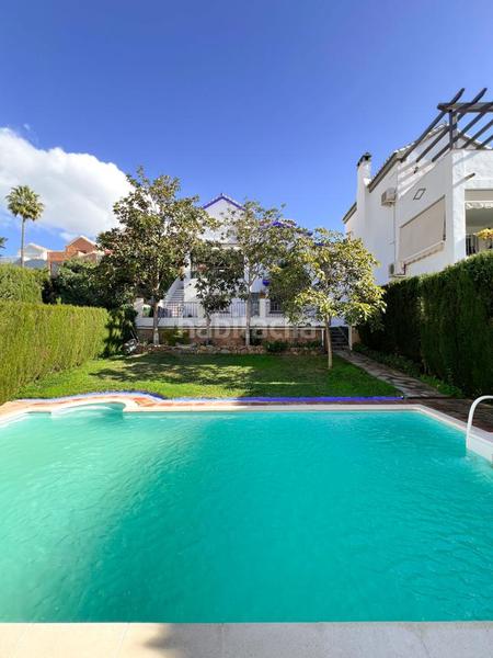 Foto 264f711f-3871-4506-ab73-601e42027f5a. Casa en Río Real Marbella