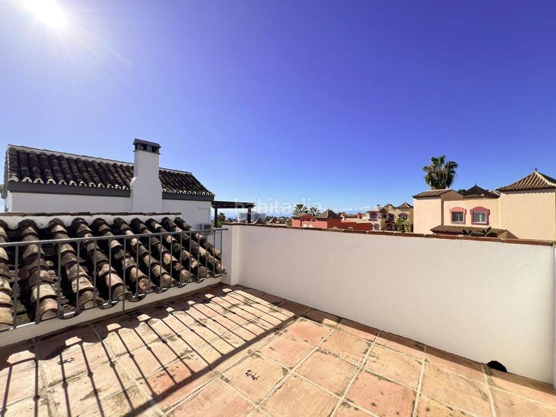Foto 27926ecf-e239-435a-ae67-aa5136ce8f02. Casa en Río Real Marbella