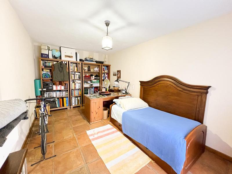 Foto e54f6401-176c-43ae-81ad-9b004977990c. Haus mit parking pool in Río Real Marbella