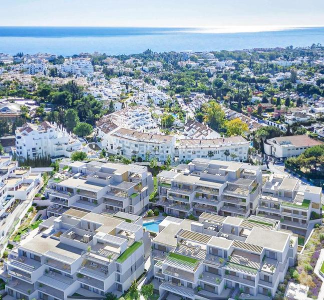 Foto d0fbe50b-49d4-4eff-bb26-e7115e62827e. Ático en Nueva Andalucía centro Marbella